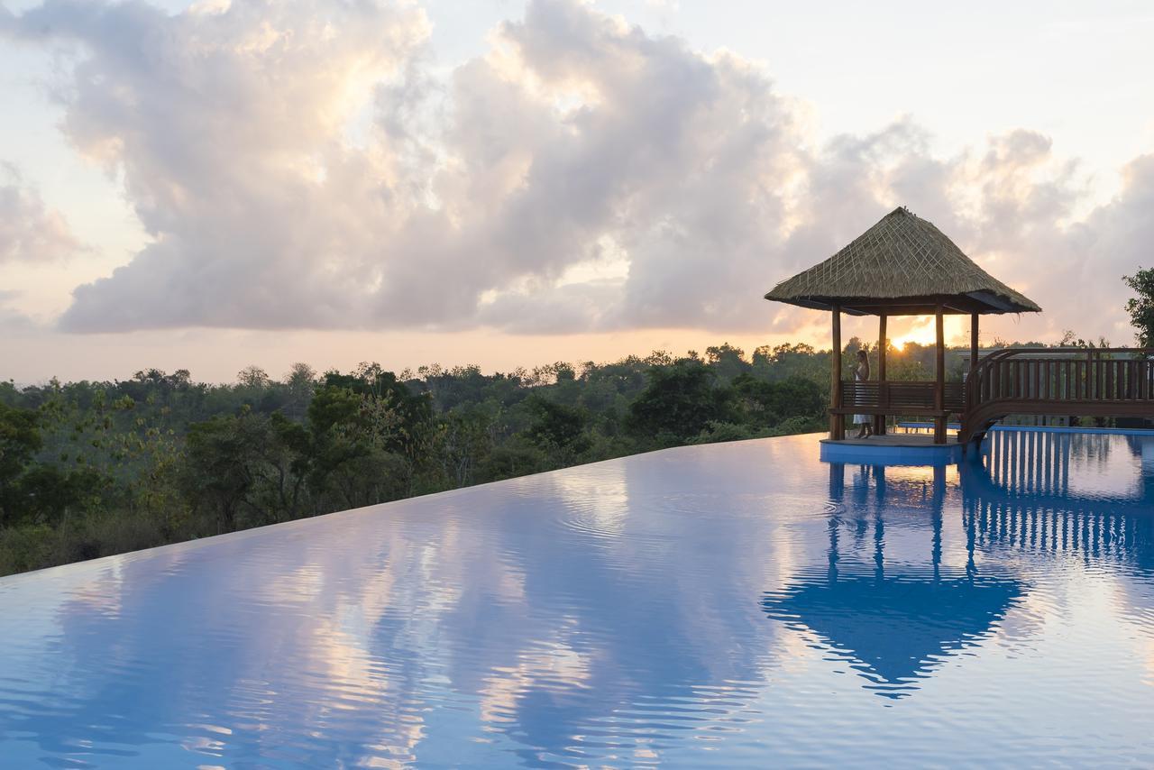 Semabu Hills Hotel Nusa Penida Toyapakeh Экстерьер фото
