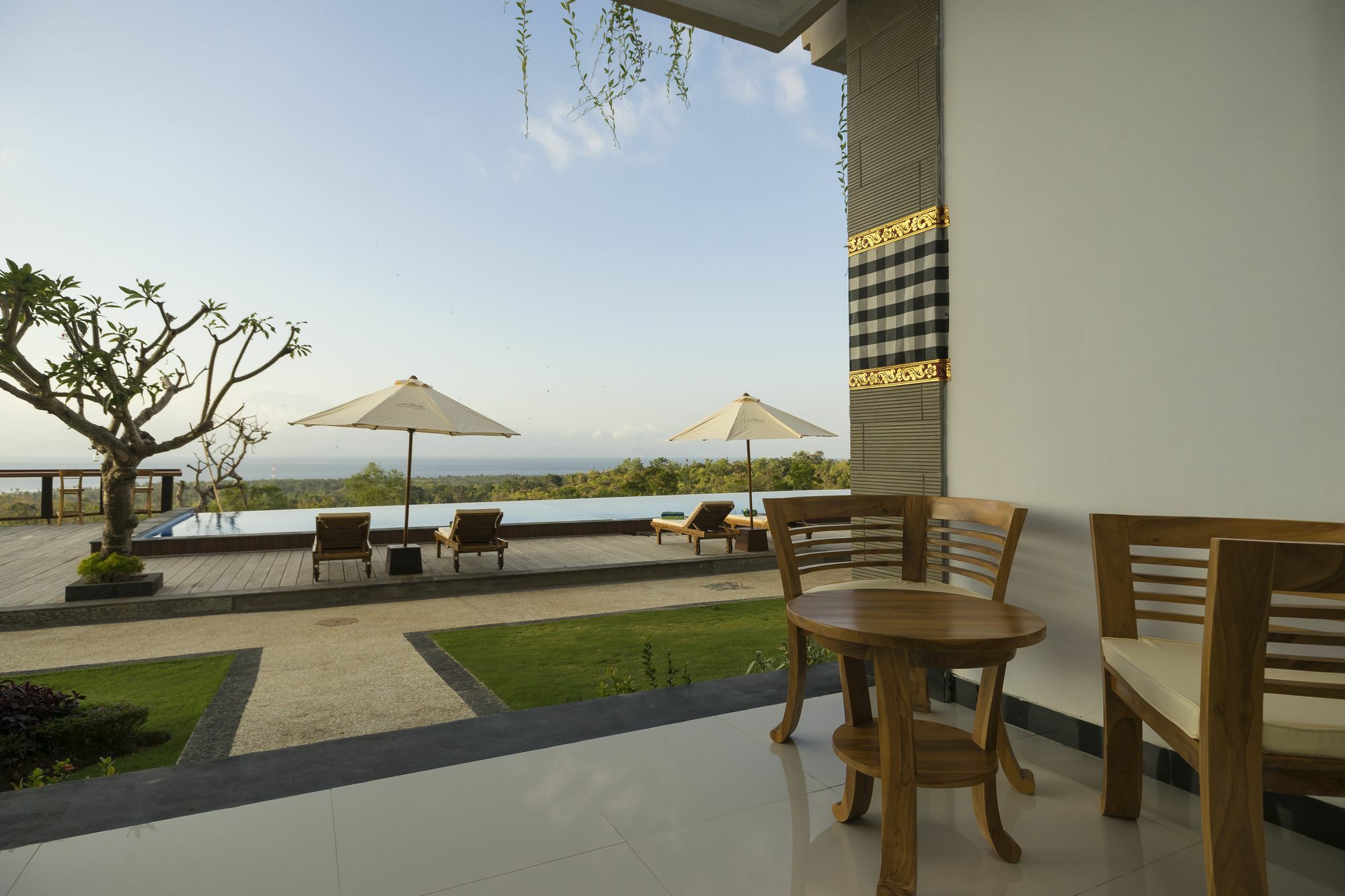 Semabu Hills Hotel Nusa Penida Toyapakeh Экстерьер фото